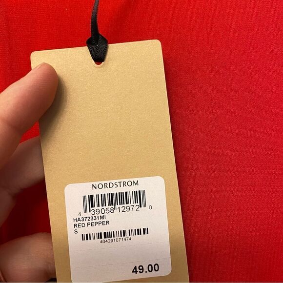 Halogen Nordstrom HA372331 MI RED PEPPER Cold shoulder long sleeve blouse top S - Picture 8 of 11